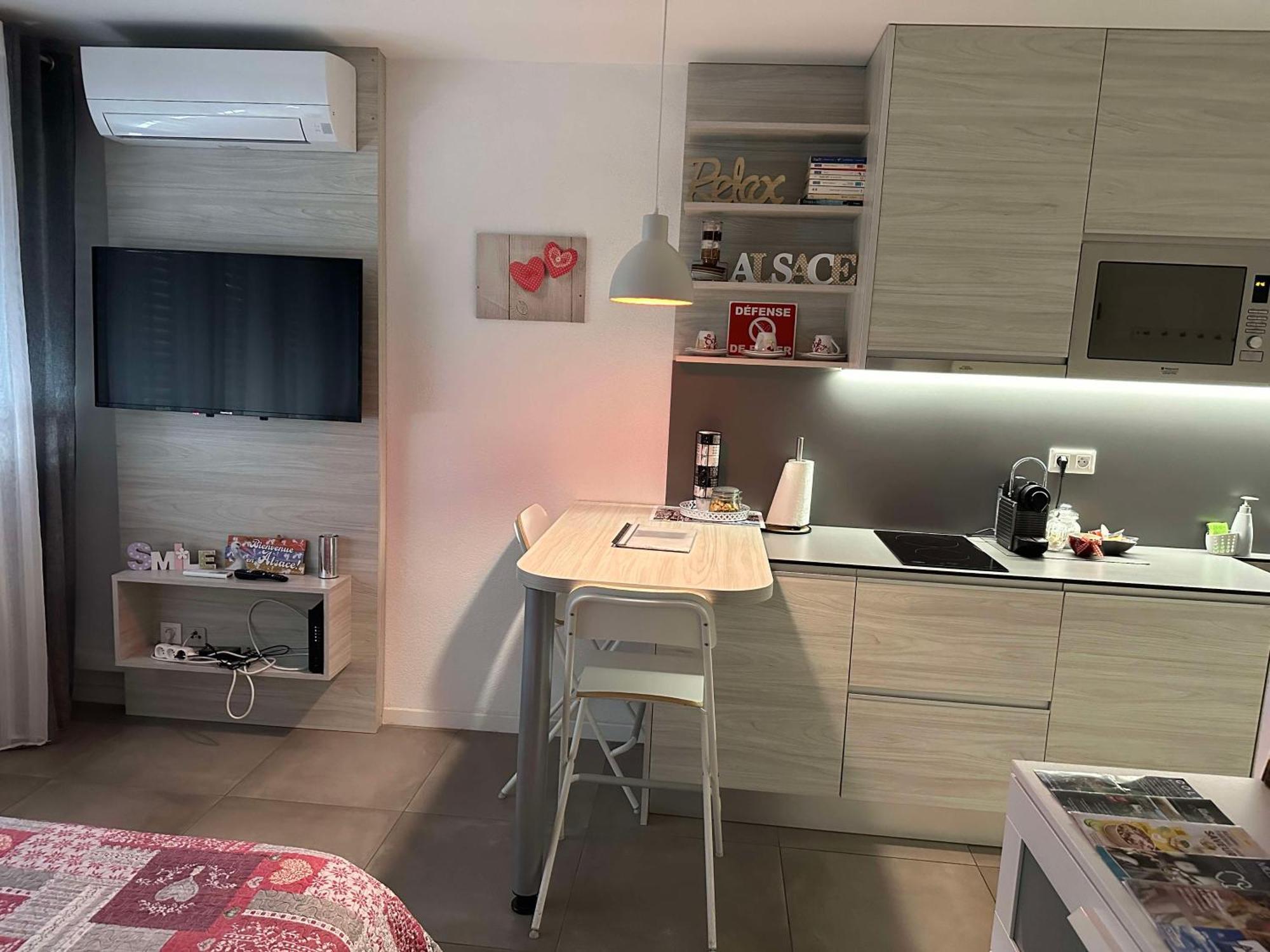 Djokovic'S Apartment Colmar Luaran gambar